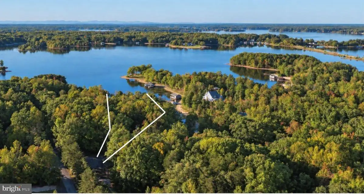 9 Catamaran Ct, Bumpass, VA 23024 - #1