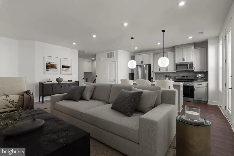 43294 Farringdon Sq, Broadlands, VA 20148 - Image #2