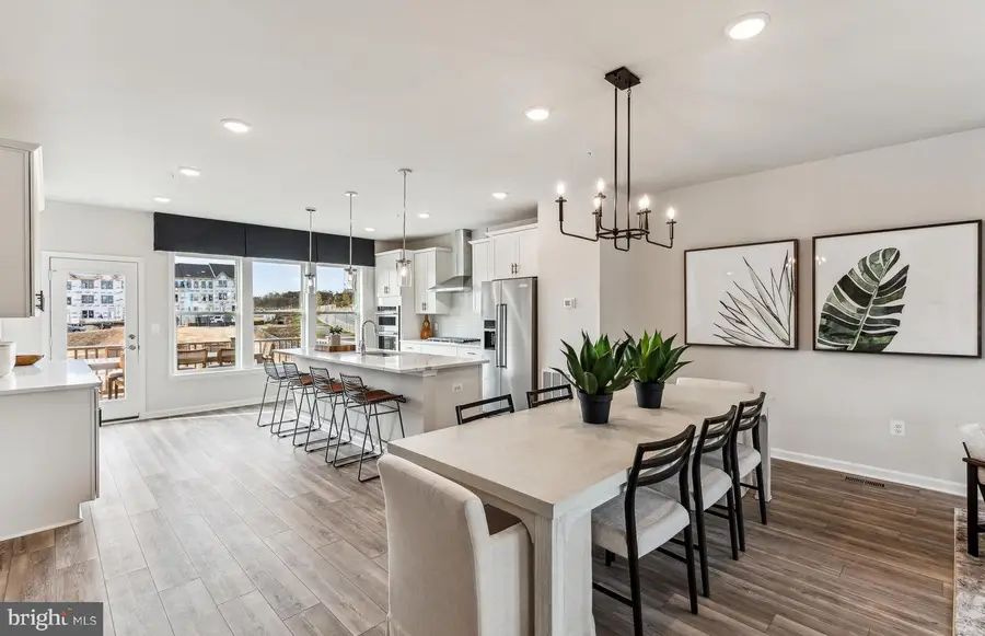 18315 Fox Crossing Ter, Leesburg, VA 20176 - Image #3