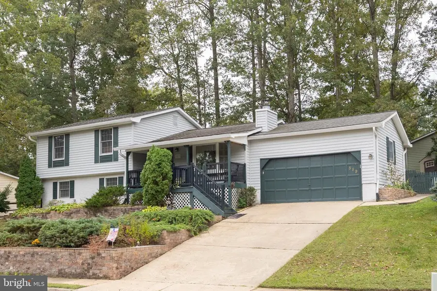 589 Rockbridge Dr Se, Leesburg, VA 20175 - Image #2