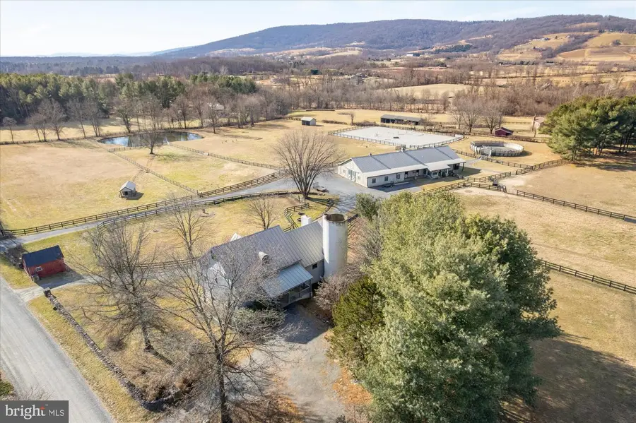 18935 Yellow Schoolhouse Rd, Bluemont, VA 20135 - #3
