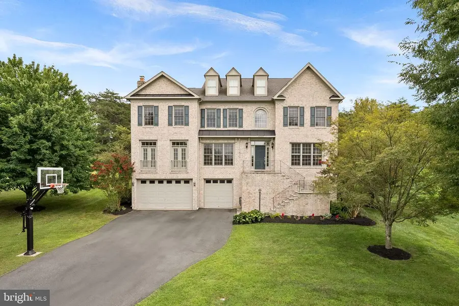 42645 Cochrans Lock Dr, Ashburn, VA 20148 - Image #3