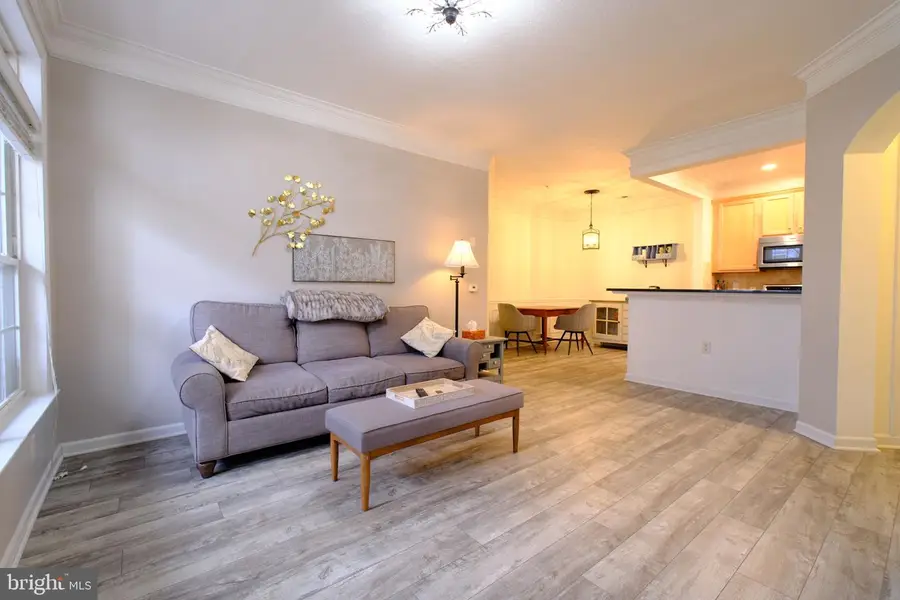 505 Sunset View Ter Se #104, Leesburg, VA 20175 - Image #2