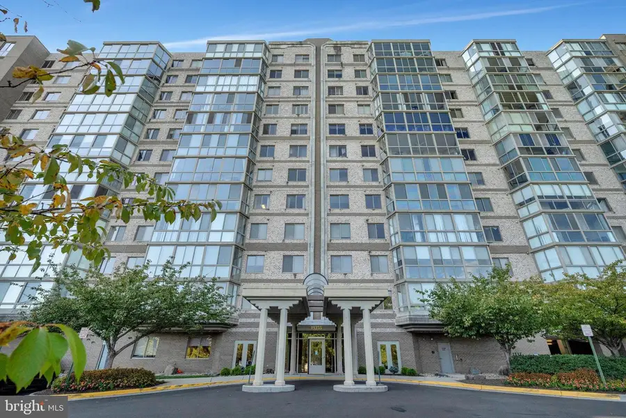 19355 Cypress Ridge Ter #612, Leesburg, VA 20176 - Image #2