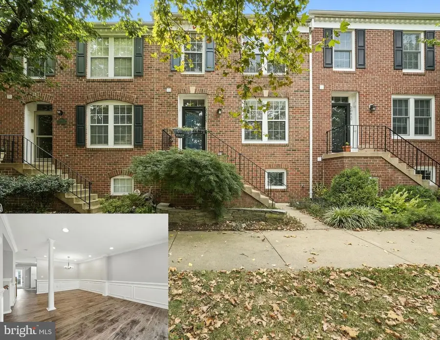 20419 Charter Oak Dr, Ashburn, VA 20147 - Image #2