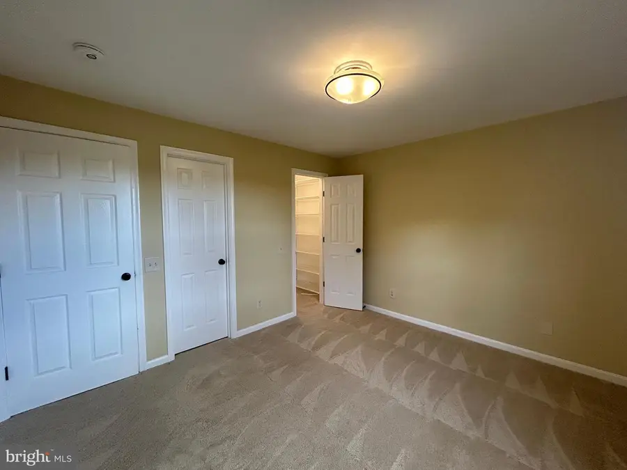 1129 Huntmaster Ter Ne #301, Leesburg, VA 20176 - Image #3