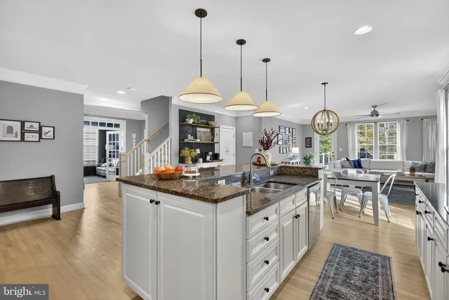 23292 April Mist Pl, Brambleton, VA 20148 - Image #3