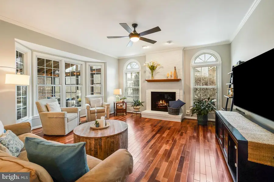 47507 Coldspring Pl, Potomac Falls, VA 20165 - #3