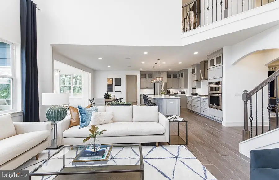 18473 Sugar Snap Cir, Leesburg, VA 20176 - Image #2