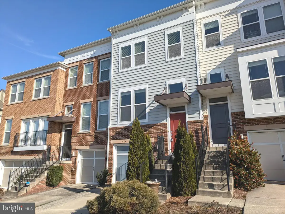 22520 Highcroft Ter, Brambleton, VA 20148 - Image #1