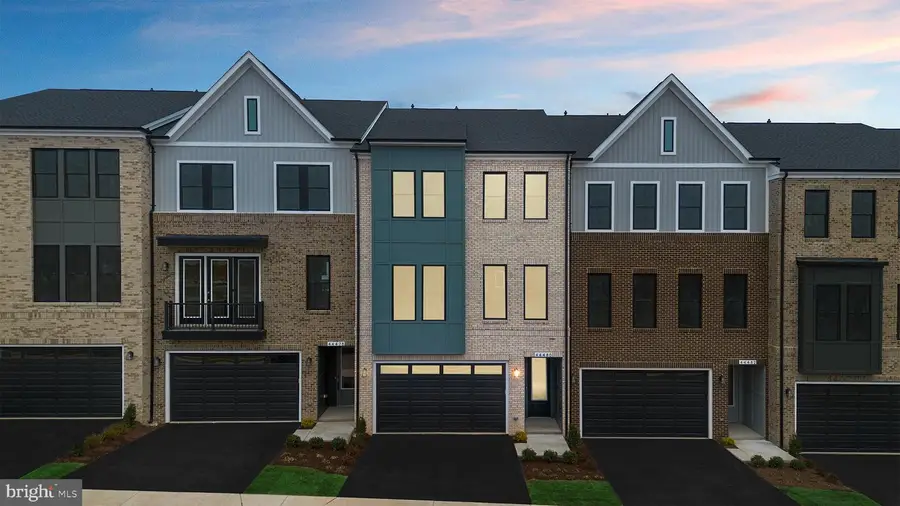 44480 Lowestoft Sq, Ashburn, VA 20147 - Image #3