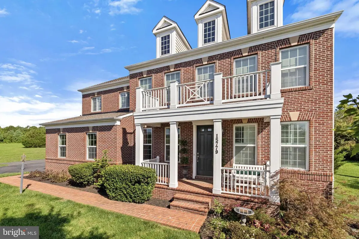 15779 Berkhamstead Pl, Leesburg, VA 20176 - Image #1