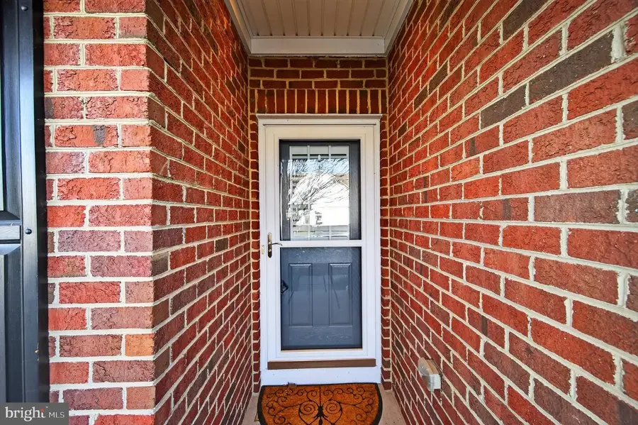 20389 Oyster Reef Pl, Ashburn, VA 20147 - Image #3