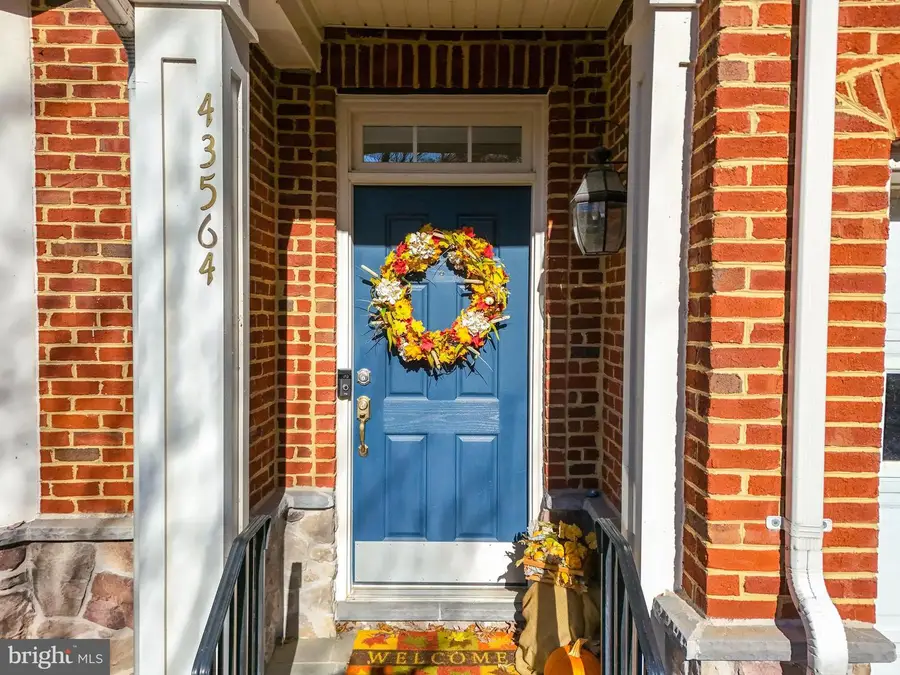 43564 Merchant Mill Ter, Leesburg, VA 20176 - Image #3