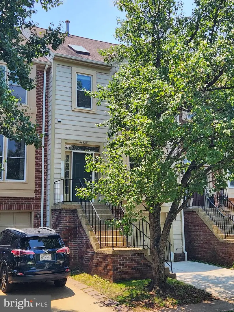 46930 Trumpet Cir, Sterling, VA 20164 - Image #1