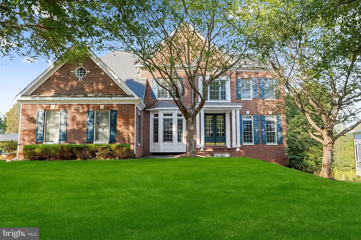 24188 Spring Meadow Cir, Aldie, VA 20105 - Image #1