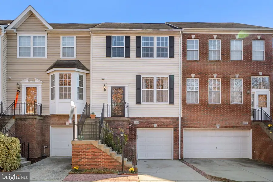 21360 Shady Wood Ter, Broadlands, VA 20148 - Image #2