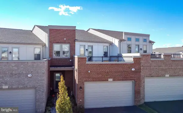 42789 Macbeth Ter, ASHBURN, VA 20148