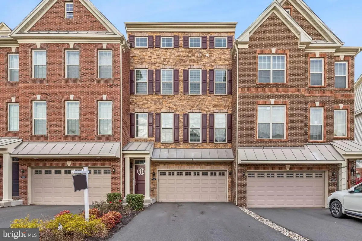 23747 Hopewell Manor Ter, Ashburn, VA 20148 - Image #1