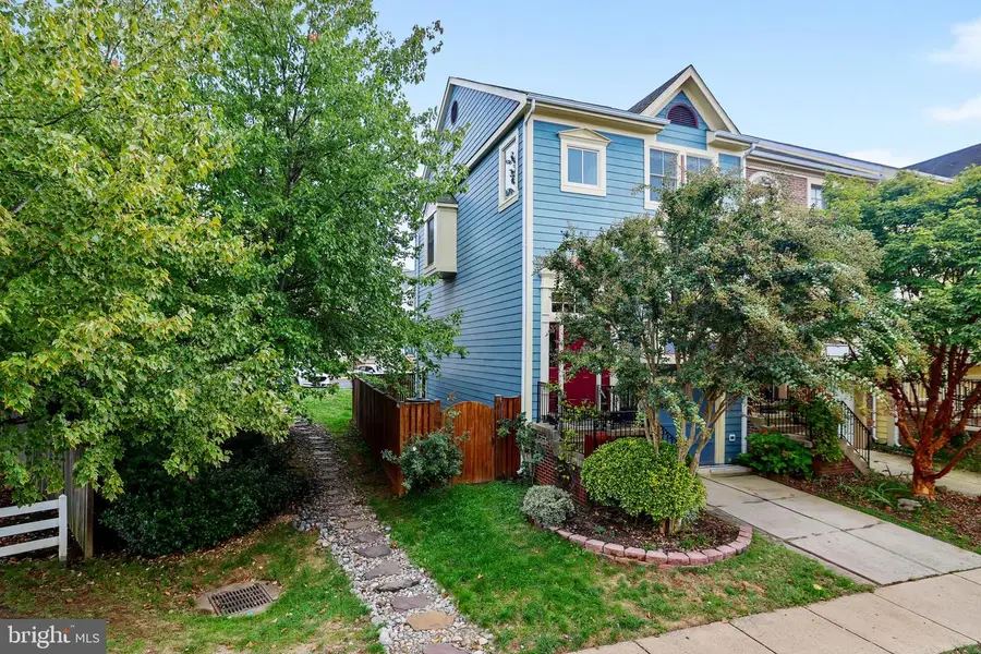 206 Town Branch Ter Sw, Leesburg, VA 20175 - Image #2