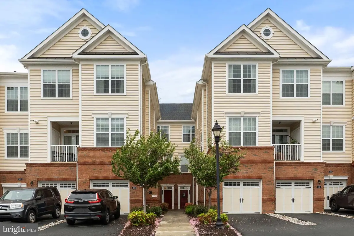 23255 Milltown Knoll Sq #109, Ashburn, VA 20148 - Image #1