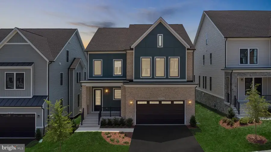 41878 Night Nurse Cir, Brambleton, VA 20148 - Image #2