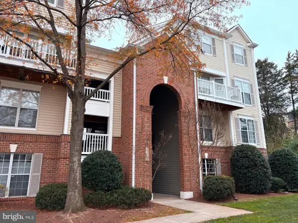 21845 Baldwin Sq #101, STERLING, VA 20164