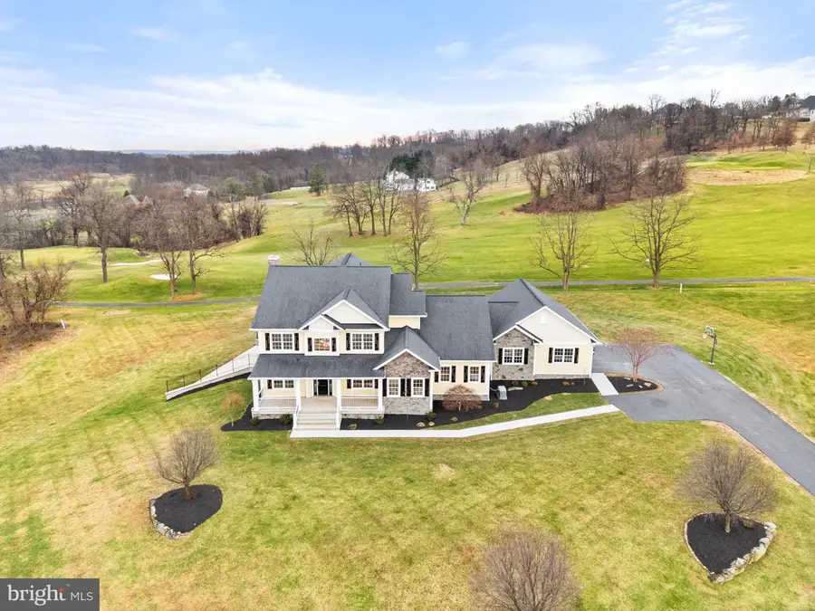 35080 Mcknight Ct, Round Hill, VA 20141 - Image #3