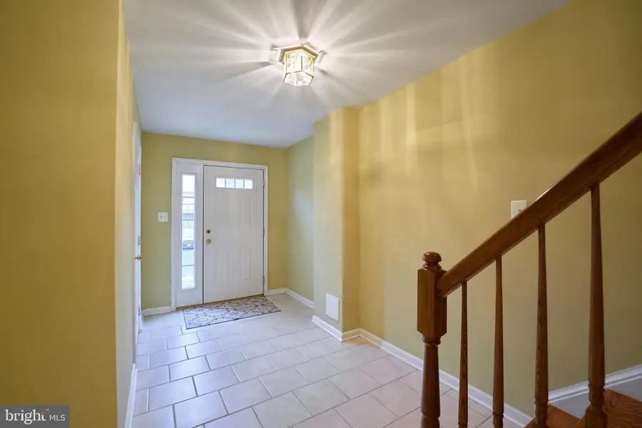 808 Vanderbilt Ter Se, Leesburg, VA 20175 - Image #3