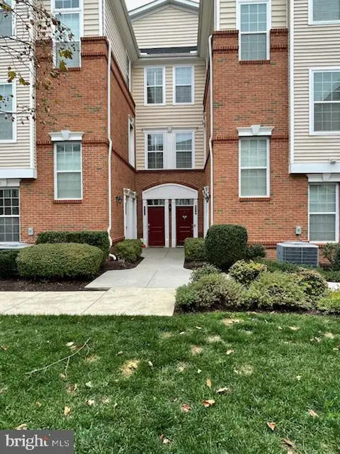 43031 Foxtrail Woods Ter #103, ASHBURN, VA 20148