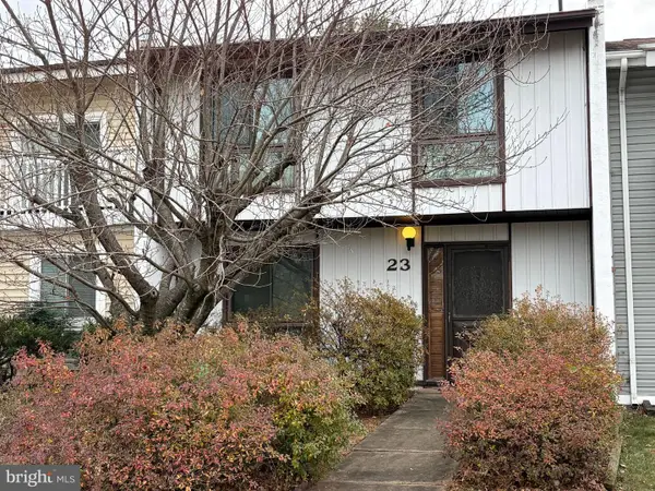 23 Monarch Dr, STERLING, VA 20164