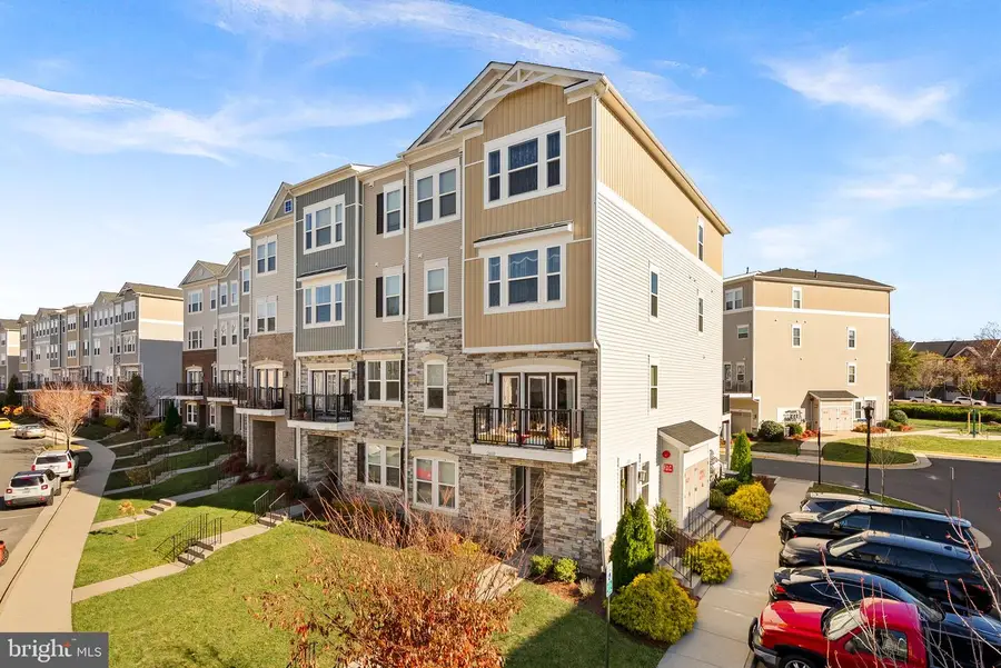 42020 Glade Creek Ter, Aldie, VA 20105 - Image #2