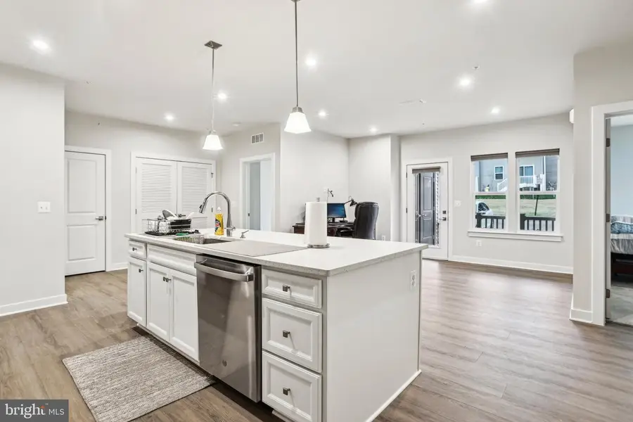 21460 Mount Sterling Ter #103, Sterling, VA 20164 - Image #2