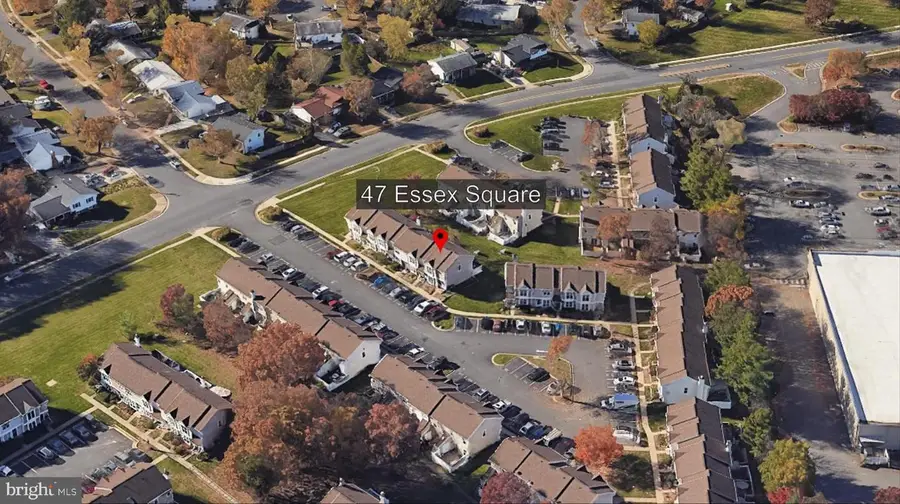 47 Essex Sq, Sterling, VA 20164 - Image #2