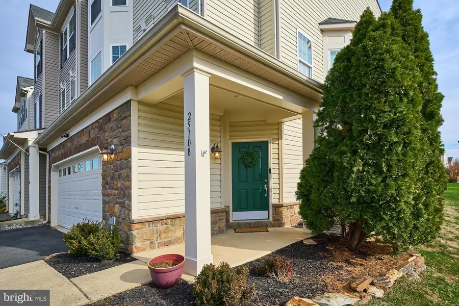 25108 Cypress Mill Ter, Aldie, VA 20105 - Image #3
