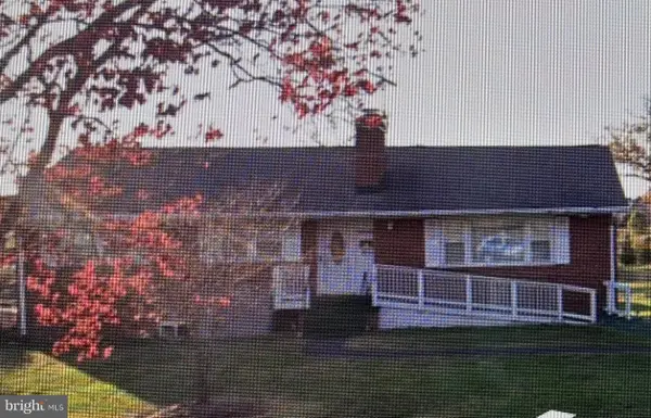 19540 Smith Cir, ASHBURN, VA 20147