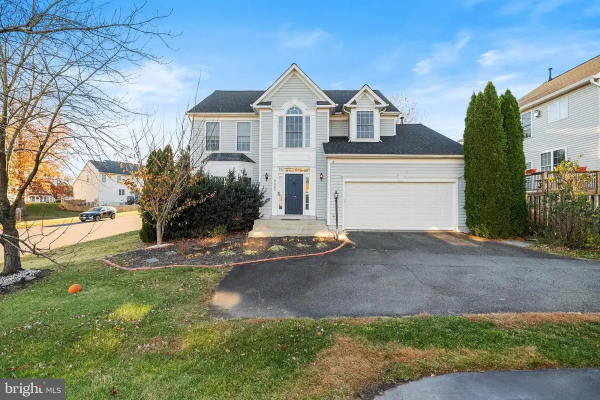 42963 Tara Ct, Ashburn, VA 20147 - Image #1