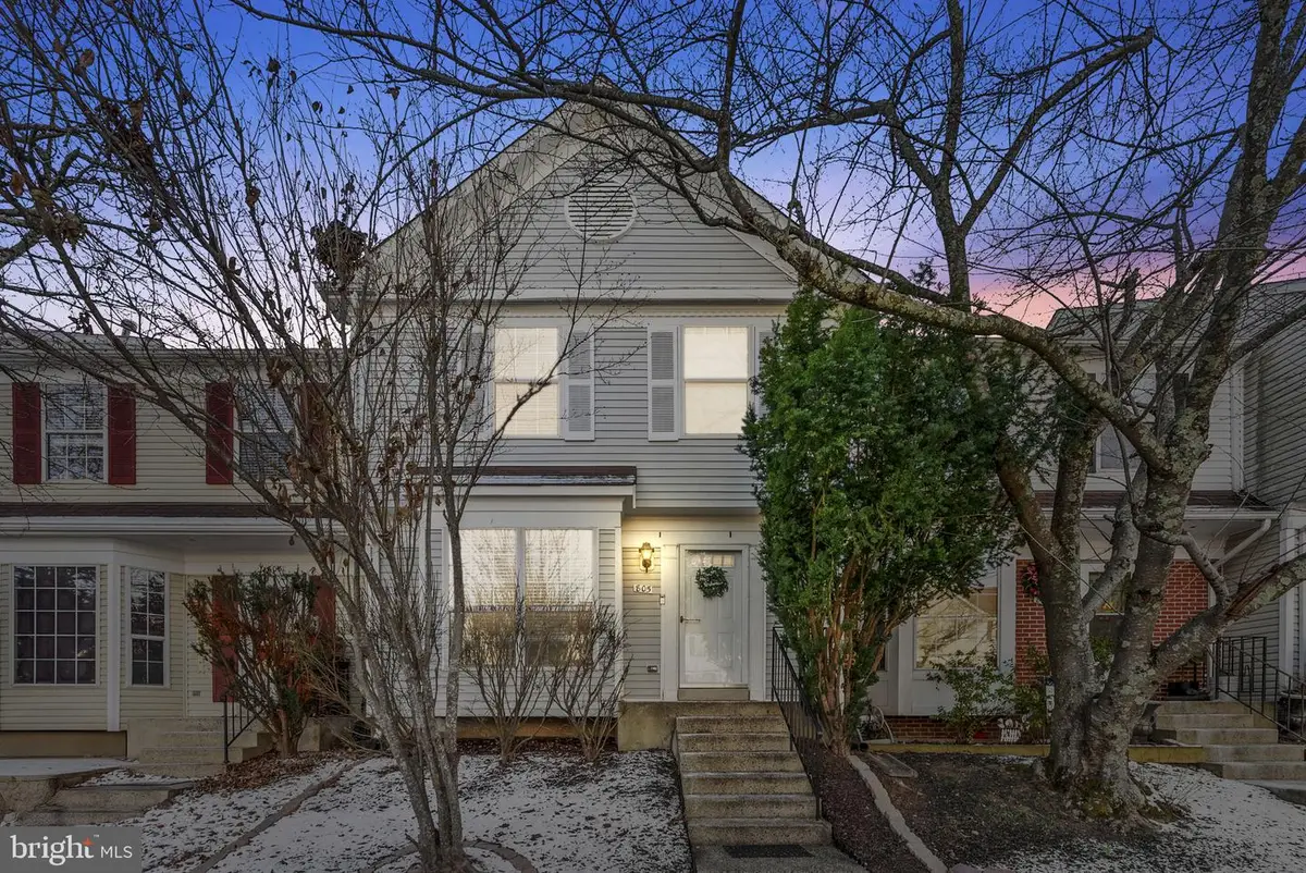 805 Smartts Ln Ne, Leesburg, VA 20176 - Image #1