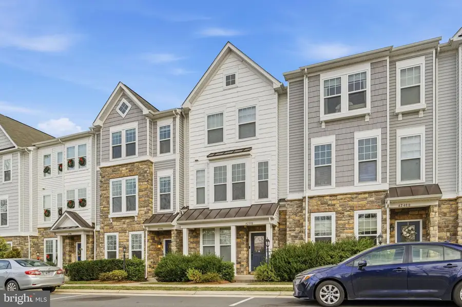 42396 Benfold Sq, Brambleton, VA 20148 - Image #2