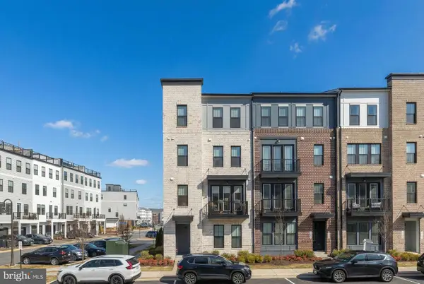 43255 Farringdon Sq, ASHBURN, VA 20148