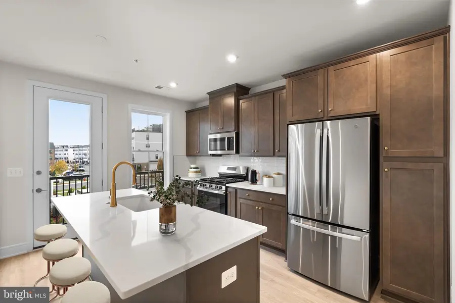 43305 Farringdon Sq, Broadlands, VA 20148 - Image #2