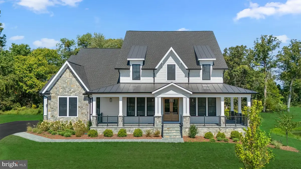 38652 John Wolford Rd, Waterford, VA 20197 - #1