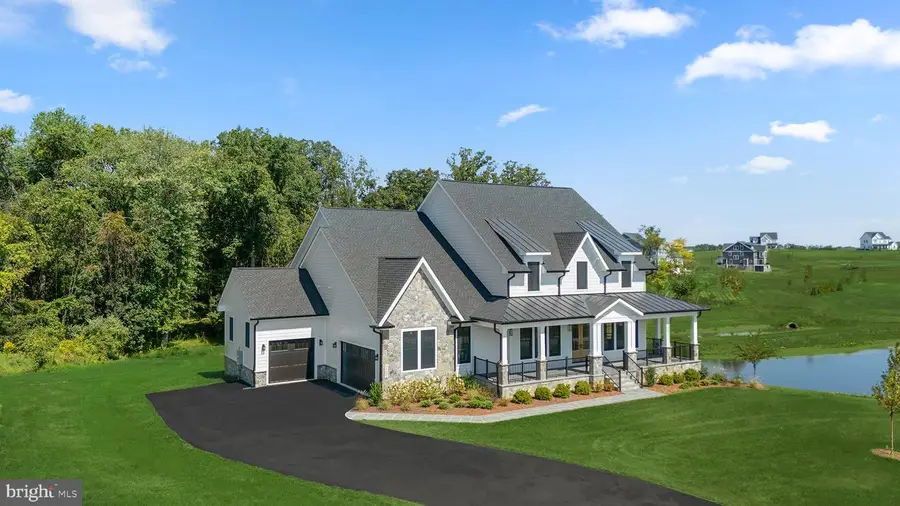 38652 John Wolford Rd, Waterford, VA 20197 - #3