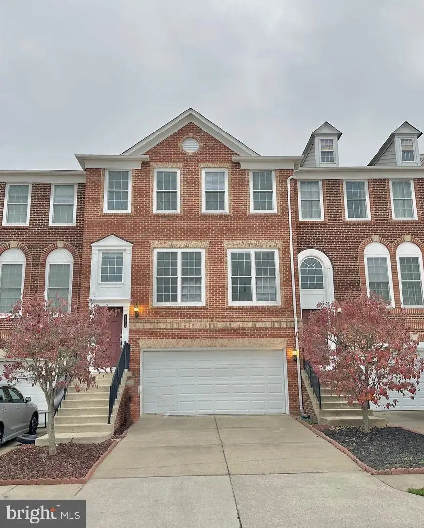 42904 Bittner Sq, Ashburn, VA 20148 - Image #1