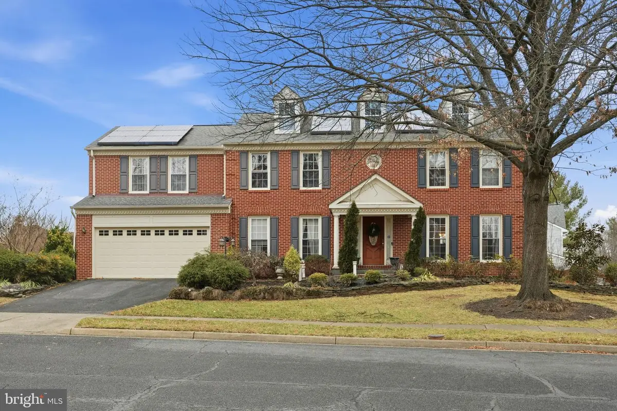 228 Whitney Pl Ne, Leesburg, VA 20176 - Image #1