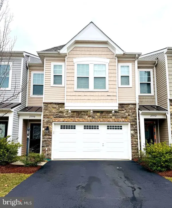 23550 Kingsdale Ter, BRAMBLETON, VA 20148