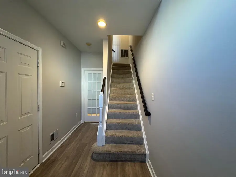 42471 Magellan Sq, Brambleton, VA 20148 - Image #2