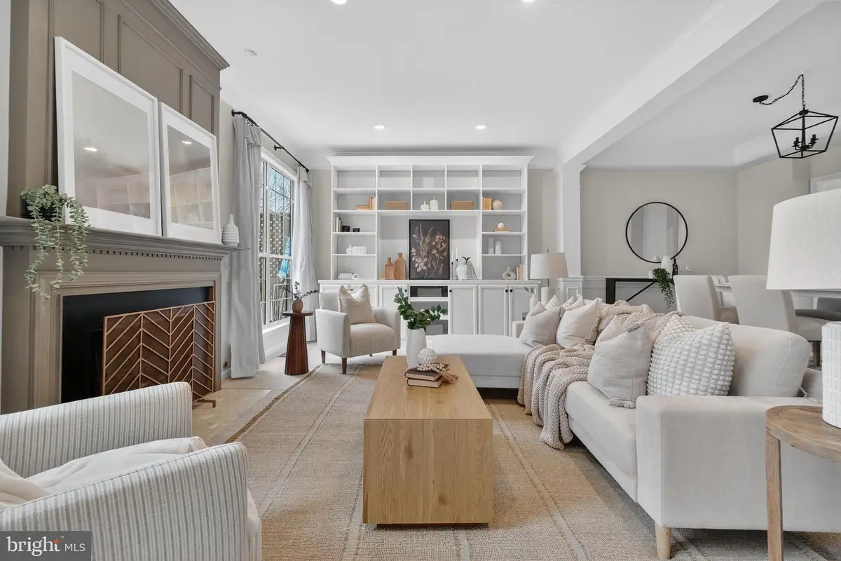 47610 Watkins Island Sq, Sterling, VA 20165 - Image #1