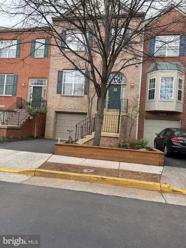 45823 Marlane Ter, STERLING, VA 20166