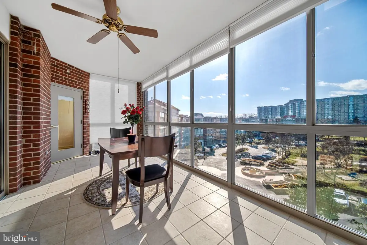 19360 Magnolia Grove Sq #412, Leesburg, VA 20176 - #1